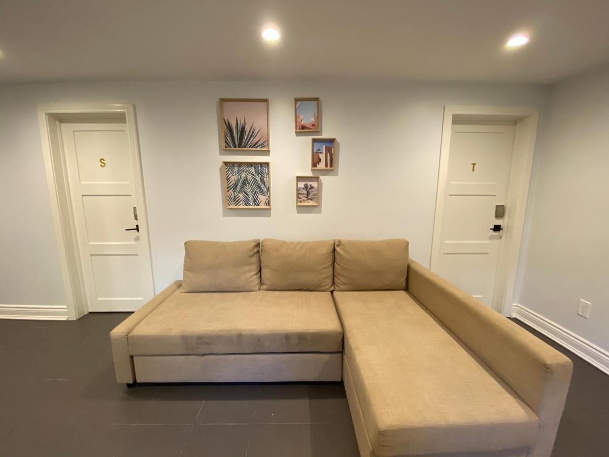 Yonge And Finch Subway !U Spacious & Cozy Private Bdr With Shared Bathroom Toronto Bagian luar foto